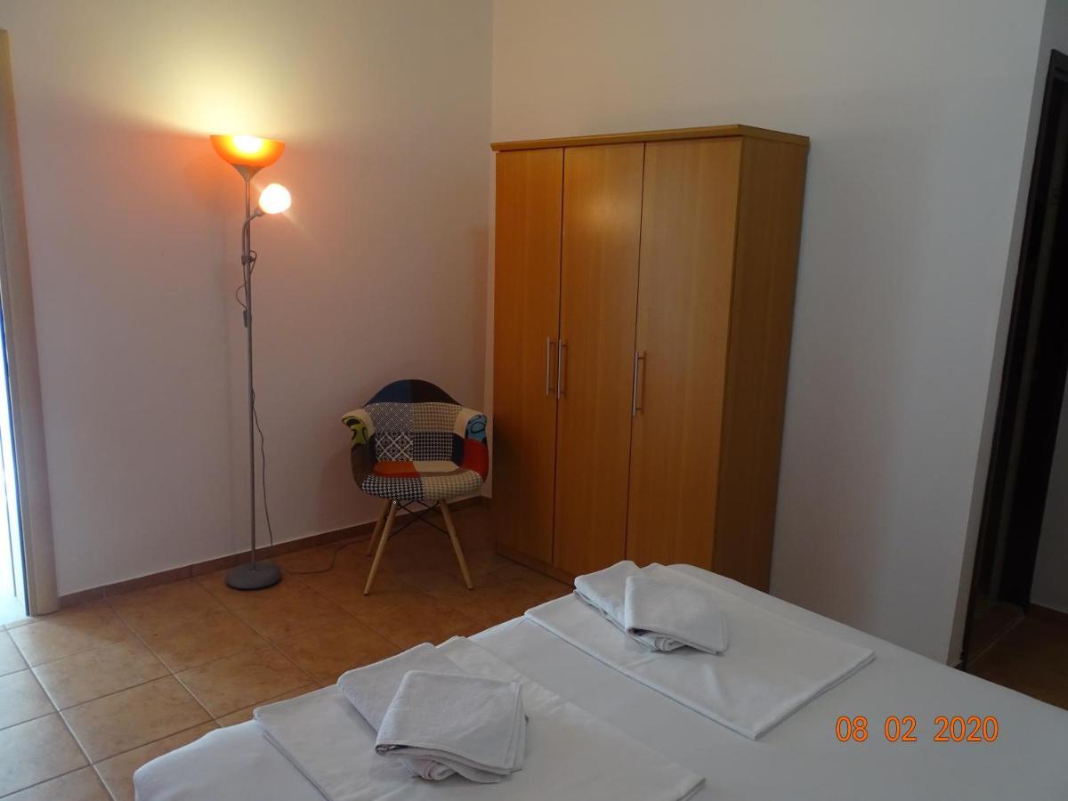 Apartments Antea & Magdalena Pirovac Kültér fotó