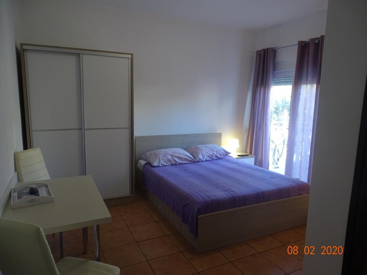 Apartments Antea & Magdalena Pirovac Kültér fotó
