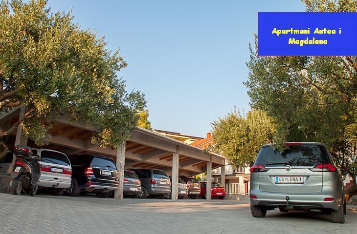 Apartments Antea & Magdalena Pirovac Kültér fotó