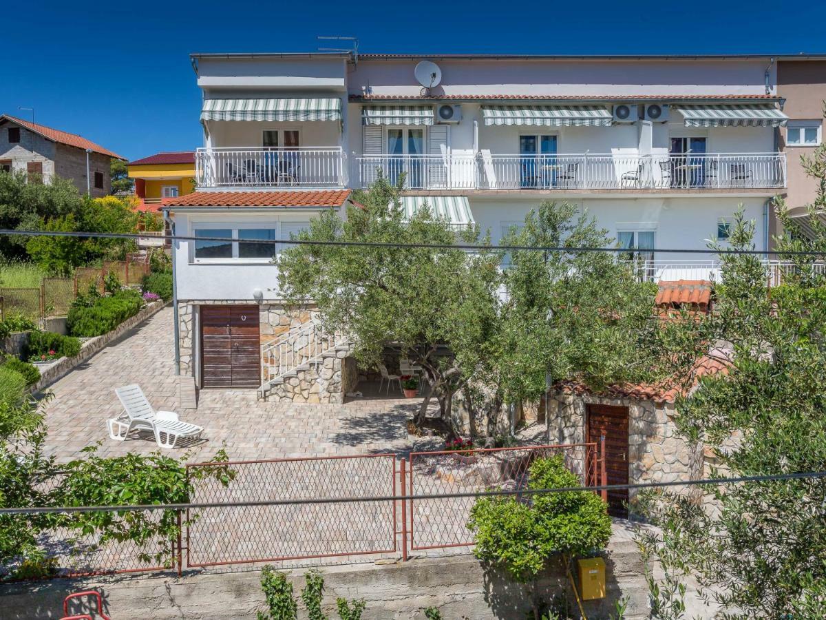 Apartments Antea & Magdalena Pirovac Kültér fotó